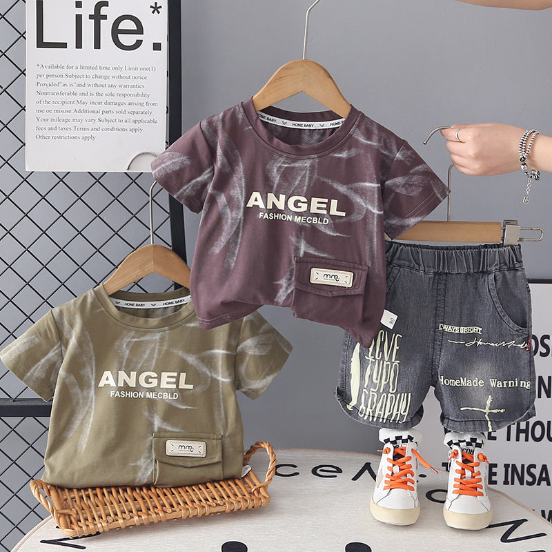 Boys' Summer Outfit 2026 New Fashionable Children's Printed Letter Pocket Short Sleeve Shorts Two-Piece Set Baby Trendy