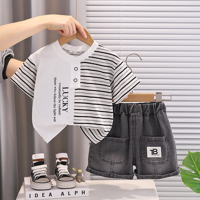 Boys' Outfit 2026 New Fashionable Two-Piece Set Baby Summer Half-Striped Short Sleeve Shorts for Infants and Toddlers