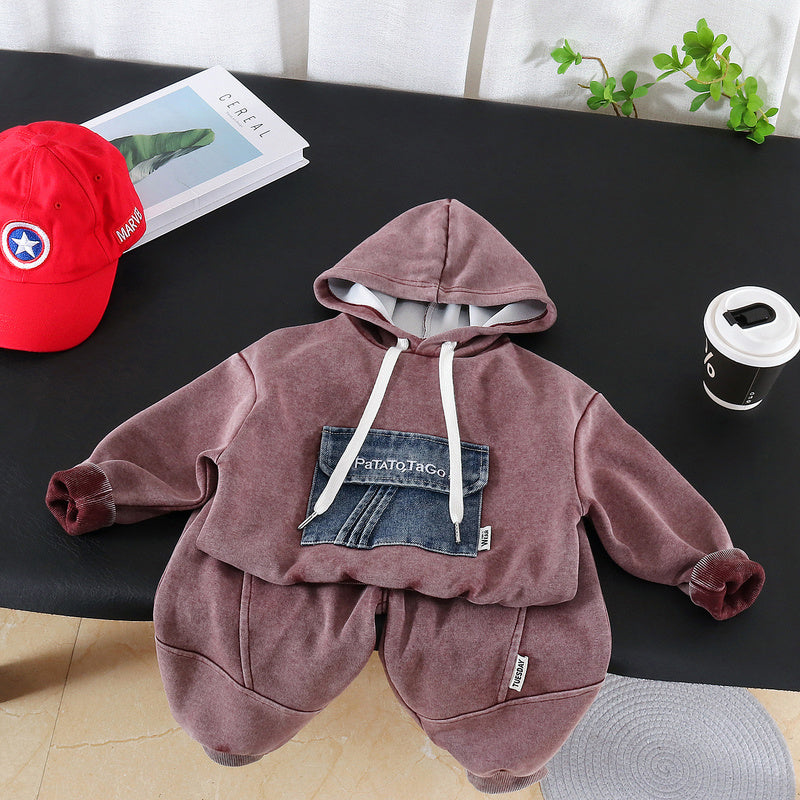 Boys' Suit 2026 New Spring and Style Children's Fashionable Hoodie Outfit Baby Autumn Casual Sports Two-Piece Set