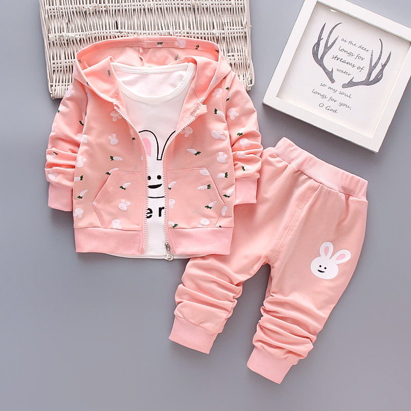 Children's clothing stylish outfit 2026, spring and autumn wear 2-3 year old little girls, long-sleeved cartoon three-piece set for toddlers 7