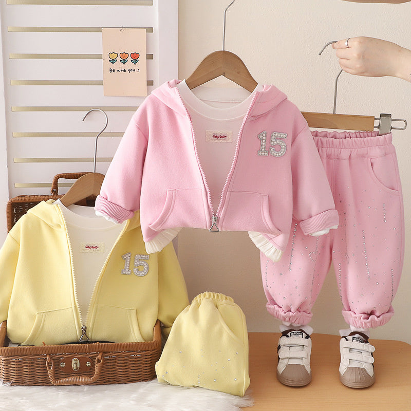 Girls' three-piece hooded suit, autumn 2026 new stylish jacket and pants, clothing for one-year-old baby girls, children's wear