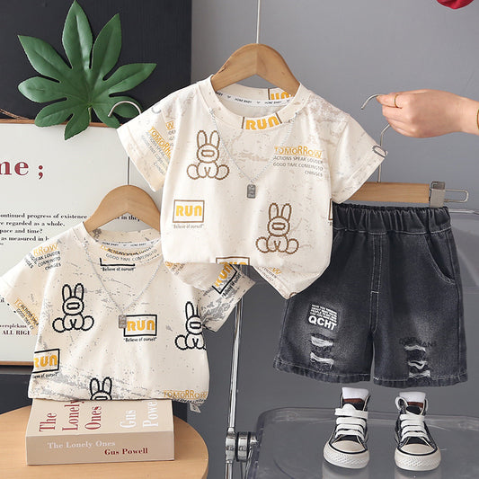 Boys' 2026 New Fashionable Children's Summer Outfit with Letter and Rabbit Print Short-Sleeve Two-Piece Set
