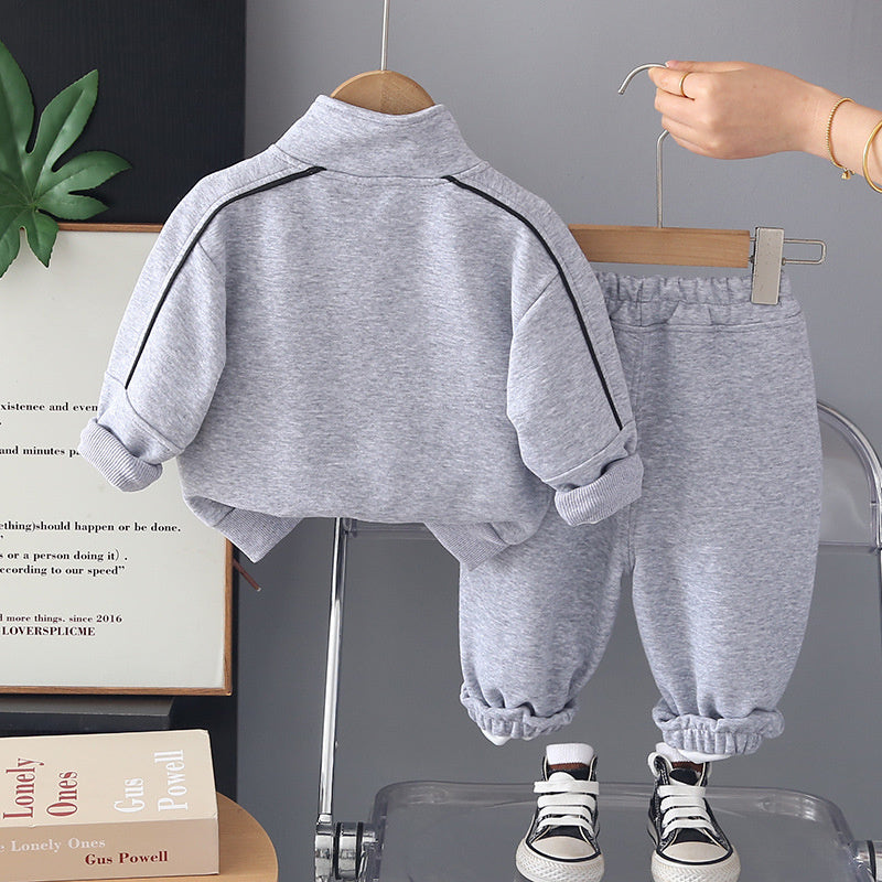 Boys' Spring and Autumn Outfit 2026 New Fashionable Children's Motorcycle Jacket Sweatshirt Korean Style Casual Long Pants Two-Piece Set Trendy