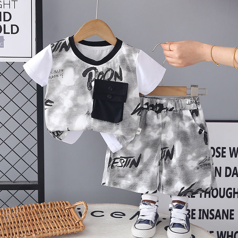 Boys' Summer Outfit 2026 New Fashionable Toddler Stylish Double Pocket Short Sleeve Baby Boy Two-Piece Set Trendy