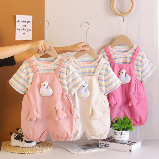 Girls' Summer Outfit: Stylish and Cute Short-Sleeve for Babies, Korean Version Cartoon Duckling Overalls Two-Piece Set