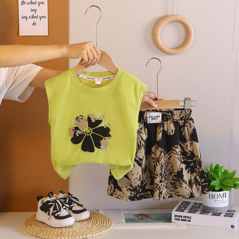 Boys' Casual Outfit 2026 New Fashionable Korean Style Baby Summer Sleeveless Vest Two-Piece Set for Infants and Children