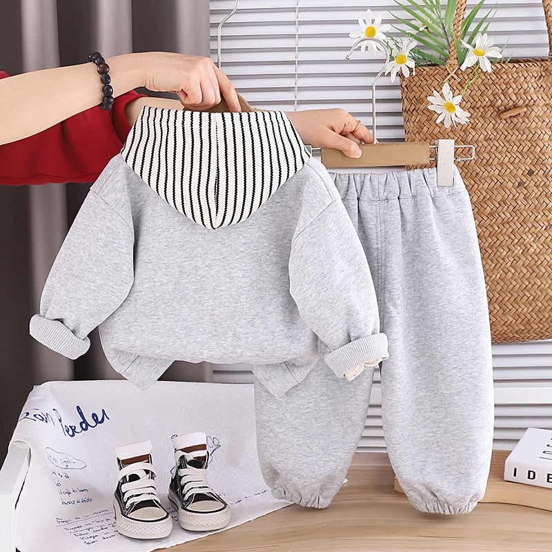 Boys' outfit set, stylish baby boy spring and autumn fashion trendy infant children's clothing striped puppy cardigan three-piece set