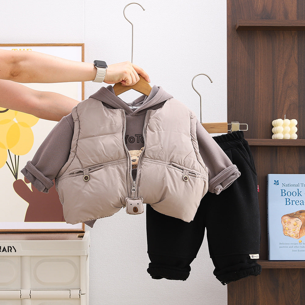 Boys' Fleece-Lined Thickened Bear Pendant Three-Piece Stylish Baby Vest Toddler Winter Outfit Set