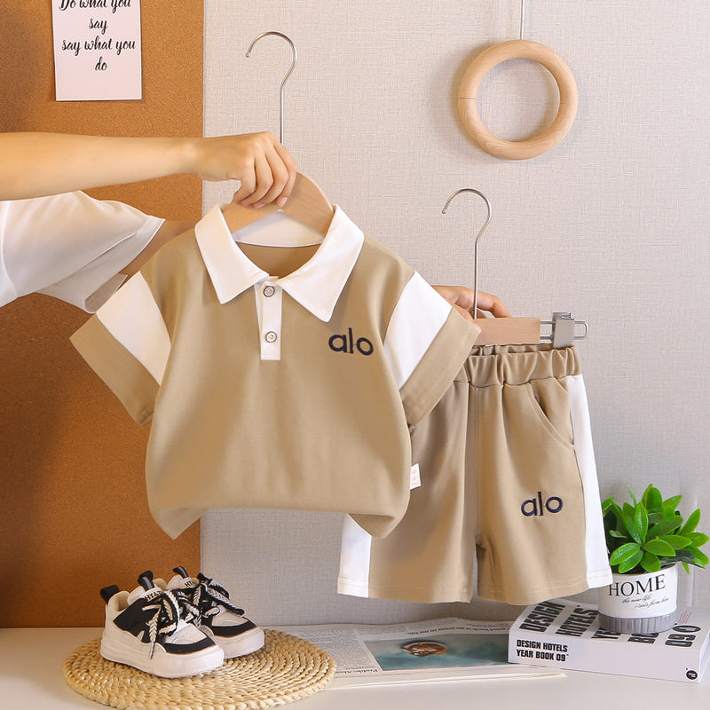 Boys' Summer Outfit 2026 New Style for 1-2-3 Years Old, Stylish Baby Two-Piece Set with Turn-Down Collar, Short Sleeve and Shorts