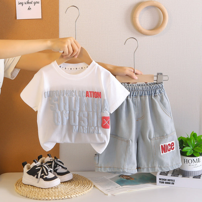Boys' Stylish Outfit 2026 New Summer Toddler Foam Print Short Sleeve Shorts Set Casual Sportswear
