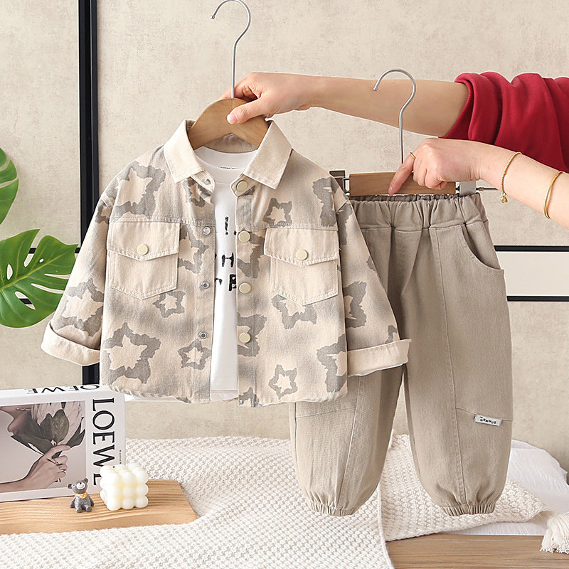 Boys' Spring Autumn Fashionable Outfit 2026 New Style Full-Leaf Pattern Cardigan Three-Piece Set for Infants and Toddlers Trendy Clothes