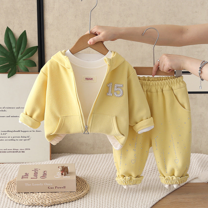 Girls' three-piece hooded suit, autumn 2026 new stylish jacket and pants, clothing for one-year-old baby girls, children's wear