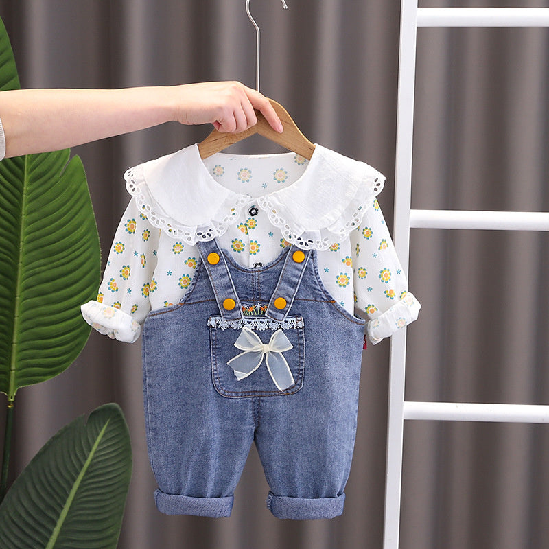 Wuxiaoqi Children's Clothing 2025 Spring and Autumn New Style 0-5 Years Old Girls' Small Floral Doll Collar Denim Strap Two-Piece Set