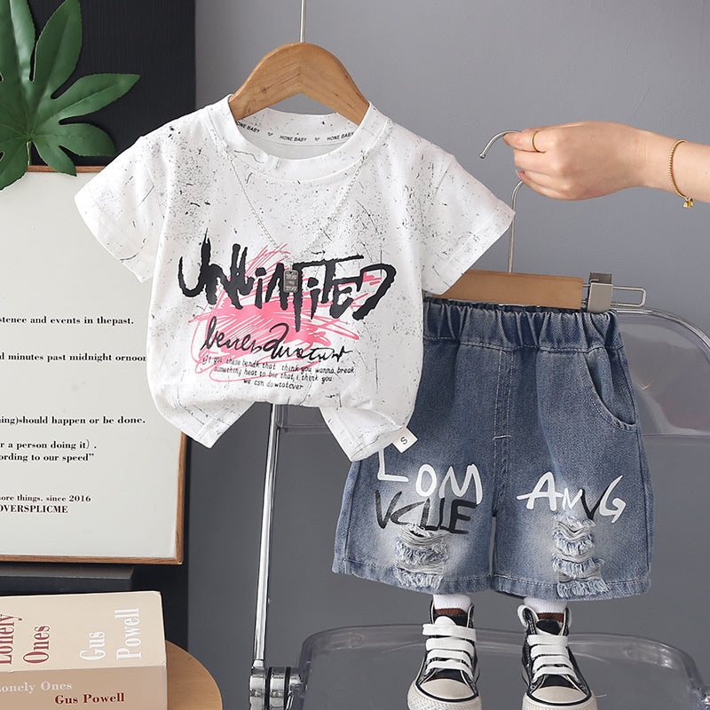 Boys' Outfit 2026 New Children's Graffiti Letter Short Sleeve Summer Clothes Baby Casual Two-Piece Set Trendy