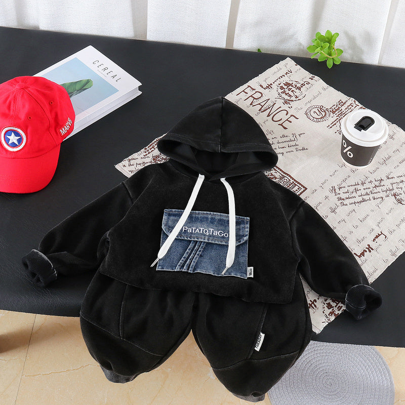 Boys' Suit 2026 New Spring and Style Children's Fashionable Hoodie Outfit Baby Autumn Casual Sports Two-Piece Set