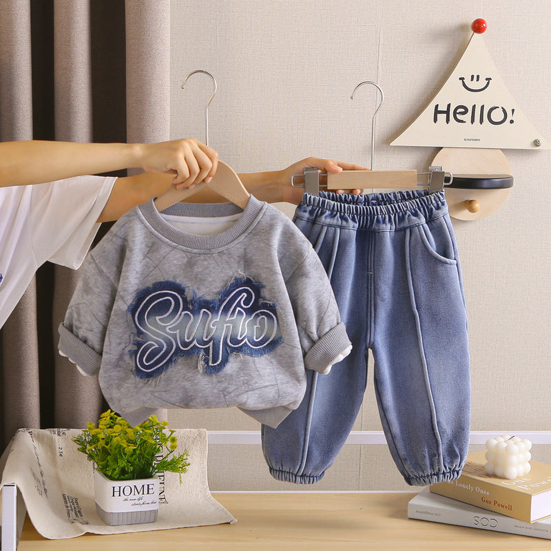 Autumn and Fleece-Lined Outfit New Fashionable Infant Boys' Winter Clothing Thick Embroidered Letter Two-Piece Set