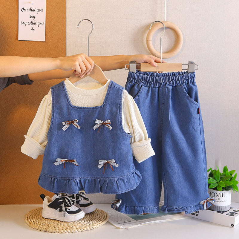 Girls' 2026 New Outfit, Stylish Children's Spring and Autumn Baby Square Collar Bow Denim Three-Piece Set