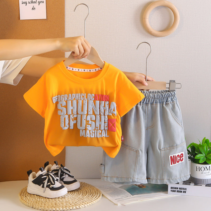 Boys' Stylish Outfit 2026 New Summer Toddler Foam Print Short Sleeve Shorts Set Casual Sportswear