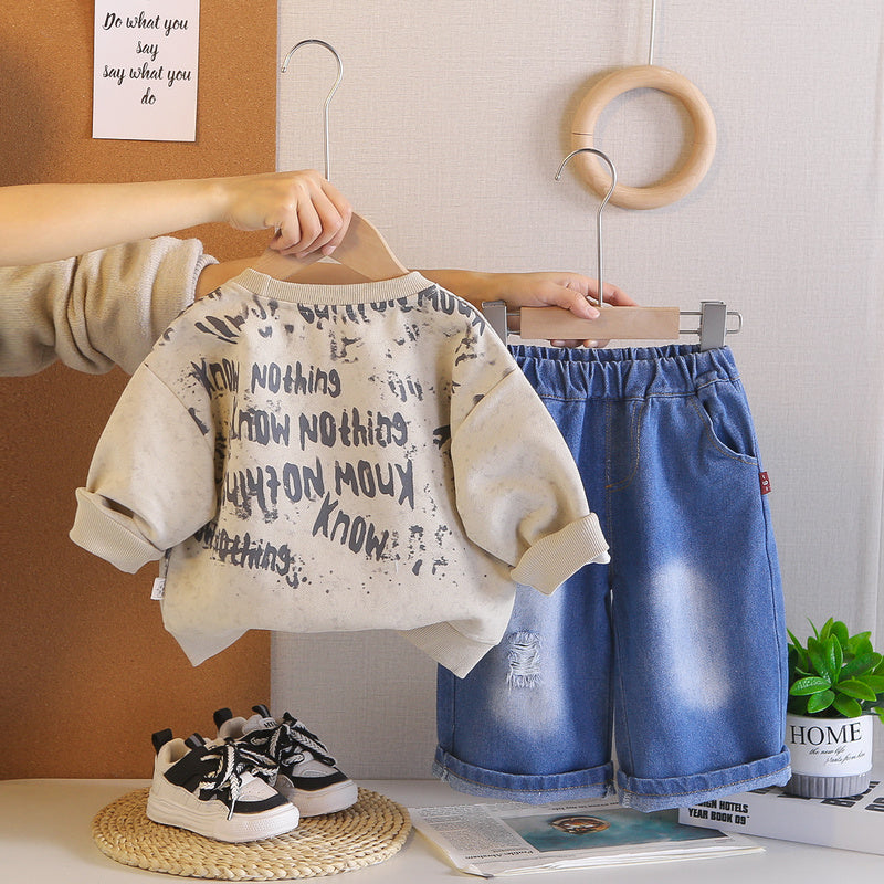 Boys' outfit with stylish letter-print sweatshirt denim pants set, cool spring clothing for toddlers and children