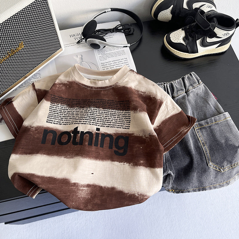 Boys' wide-striped short-sleeve set with small letters, 2026 new model, baby clothing, infant children's wear, summer thin trendy clothes