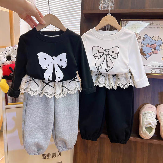 Girls' 2025 Autumn New Children's Clothing Set: Bowknot Long Sleeve Top and Lace Patchwork Sweatpants Two-Piece Set