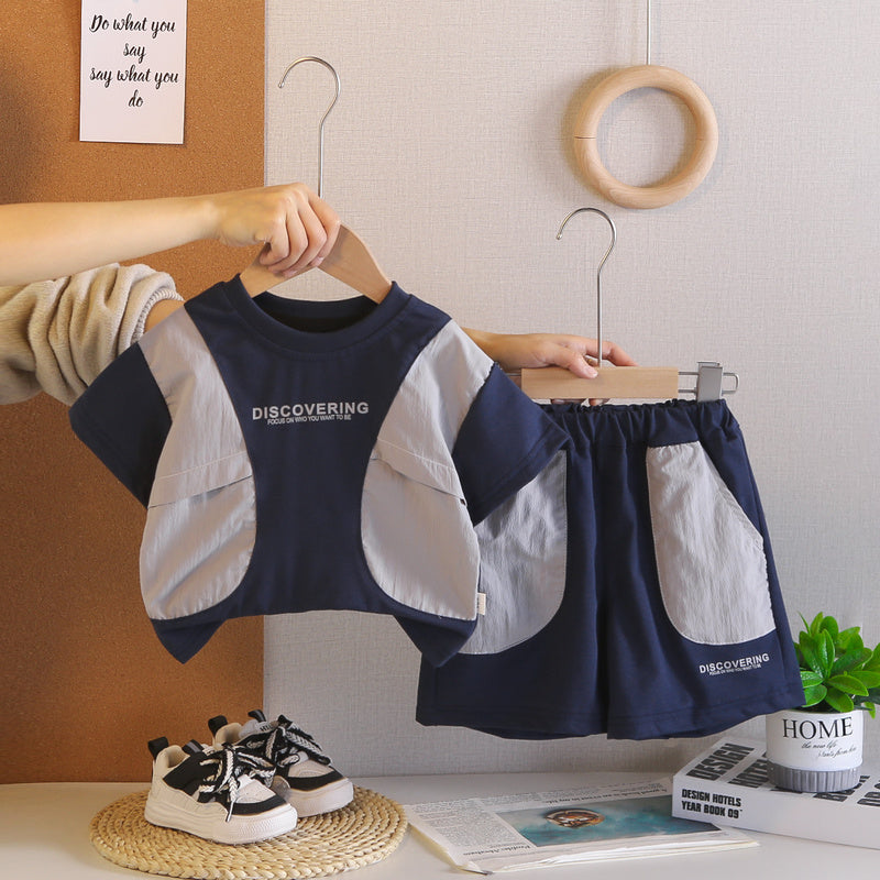 New stylish outfit for boys 2026, baby short-sleeve clothing, children's summer patchwork print two-piece set, trendy