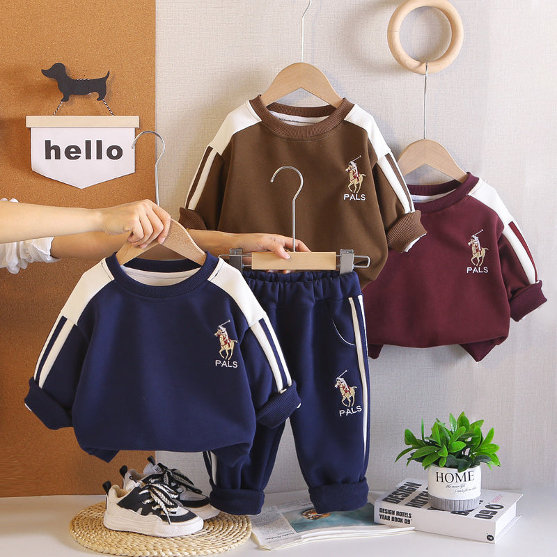 Boys' Embroidered Round Neck Sweatshirt 2026 New Autumn Two-Piece Set Trendy Baby Casual Sports Children's Clothing