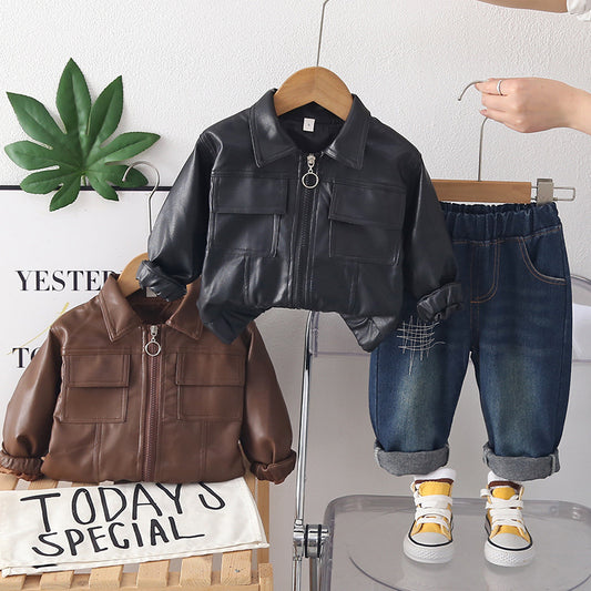 Boys' Outfit 2026 New Fashionable Baby Children's Spring and Autumn Stylish Turn-down Collar Square Pocket Leather Jacket Two-piece Set