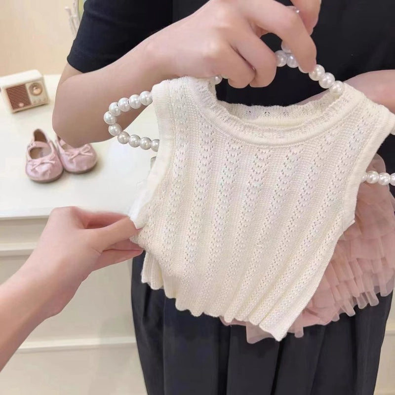 Girls' Summer New Outfit 2025: Stylish Children's Knitted Hollow Sleeveless Top and Popular Cake Mesh Skirt