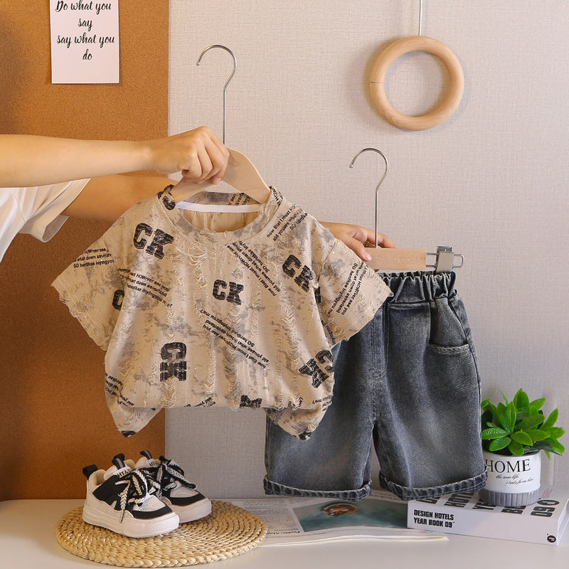 Boys' Outfit: Baby Boy Letter Print Round Neck Short Sleeve T-shirt and Denim Shorts Two-Piece Summer Set, Trendy Children's Clothing
