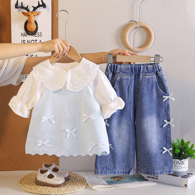 Girls' Autumn Outfit 2026 New Fashionable Stylish Children's Clothing Baby Bow Sweater Three-Piece Casual Set