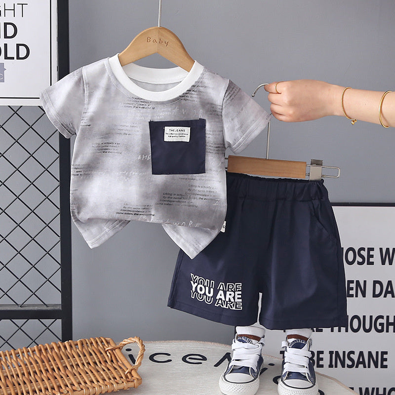 Boys' Summer Outfit 2026 New Fashionable Baby Children's Gradient Letter Print Short Sleeve Two-Piece Stylish Clothes