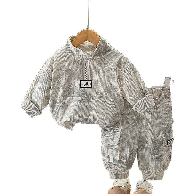 Boys' children's clothing 2026 outfit stylish baby spring and autumn vertical collar letter logo two-piece set infant clothes