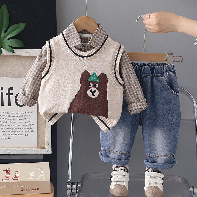 Boys' Outfit 2026 New Spring and Style Children's Fashionable Baby Autumn Casual Cartoon Big Bear Sweater Three-Piece Set