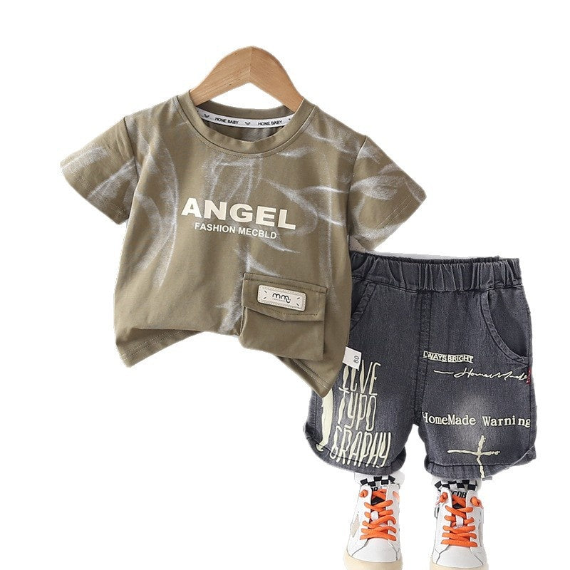 Boys' Summer Outfit 2026 New Fashionable Children's Printed Letter Pocket Short Sleeve Shorts Two-Piece Set Baby Trendy