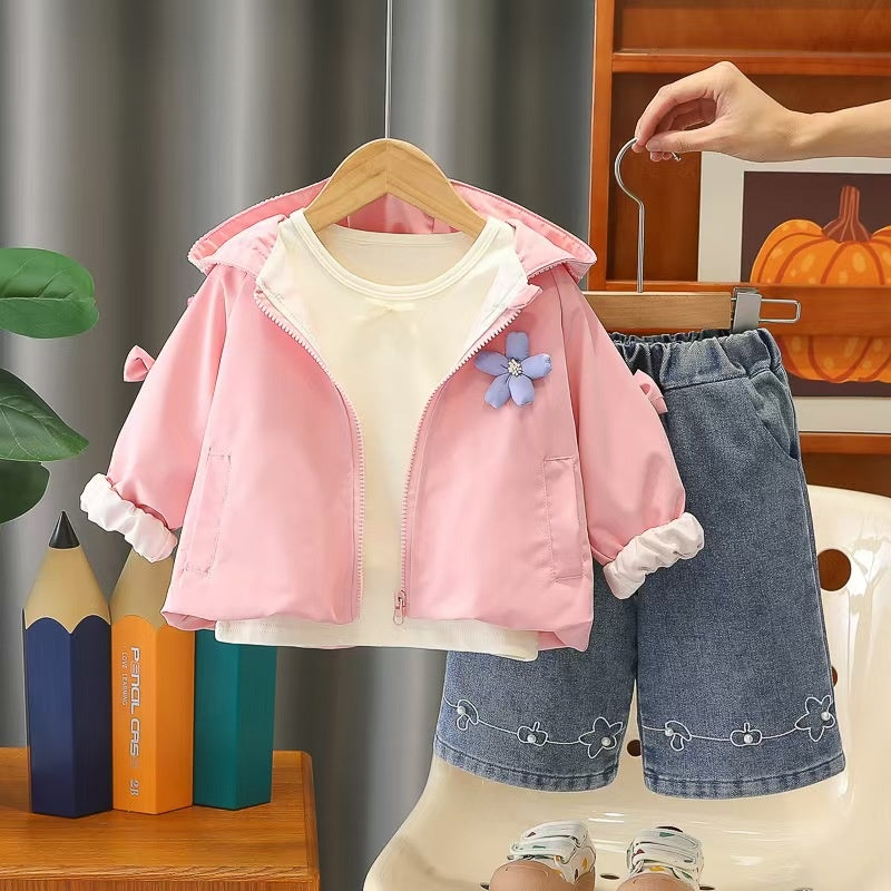 Girls' Outfit 2026 New Fashionable Floral Trench Coat Long Sleeve Three-Piece Set for Children Spring and Autumn Clothing