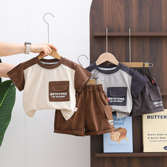 New stylish summer outfit boys, trendy two-piece set for toddlers and infants with letter-printed short sleeves