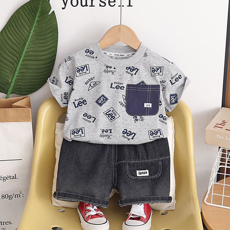 Children's clothing boys' summer outfit 2026 new stylish pocket letter short-sleeve baby clothes two-piece set trendy