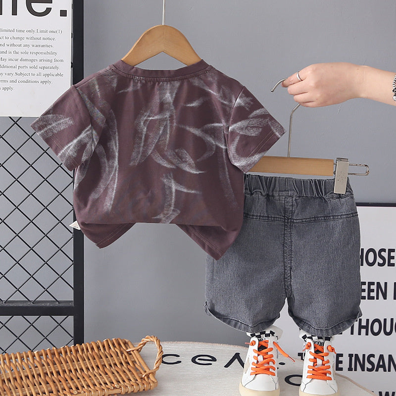 Boys' Summer Outfit 2026 New Fashionable Children's Printed Letter Pocket Short Sleeve Shorts Two-Piece Set Baby Trendy