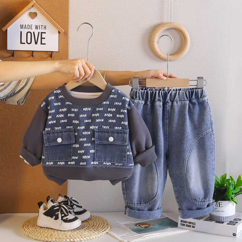 Children's clothing outfit 2026 new model baby boys' spring and autumn full-body letter print sweatshirt two-piece set
