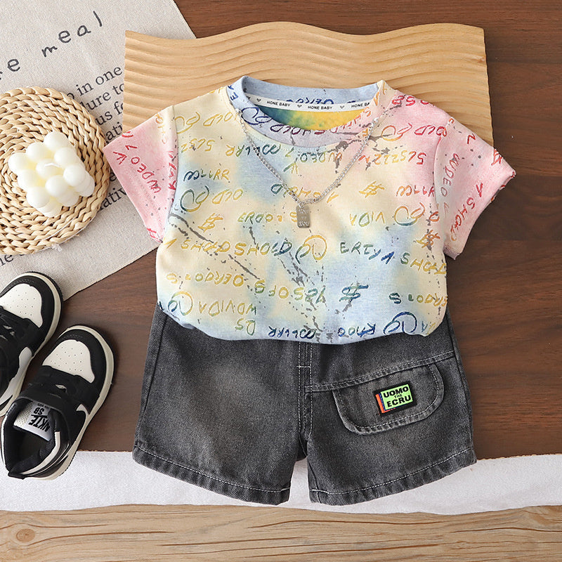 Boys' Outfit 2026 New Fashionable Toddler Baby Summer Clothes Full Print Small Letter Short Sleeve Two-Piece Set