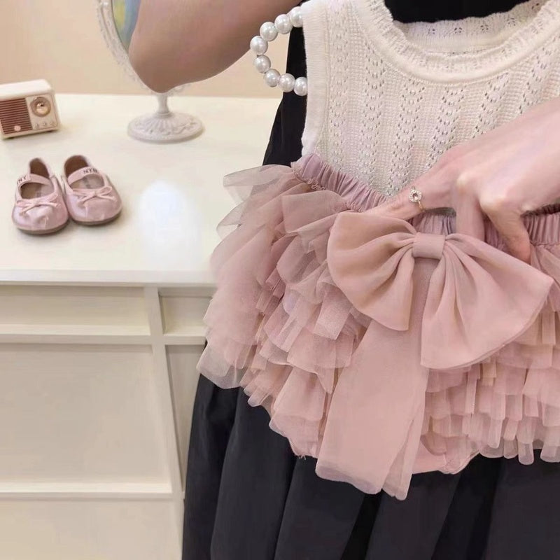 Girls' Summer New Outfit 2025: Stylish Children's Knitted Hollow Sleeveless Top and Popular Cake Mesh Skirt
