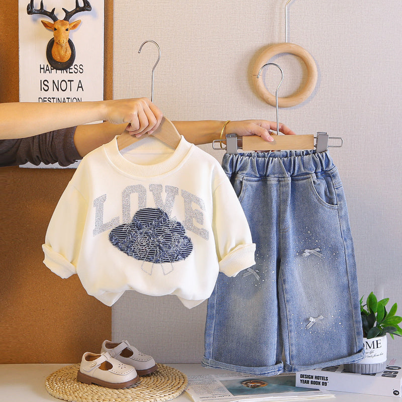 Girls' Autumn 2026 New Fashionable Baby Girl Spring Outfit with Hat and Long Sleeve Two-Piece Set Trendy