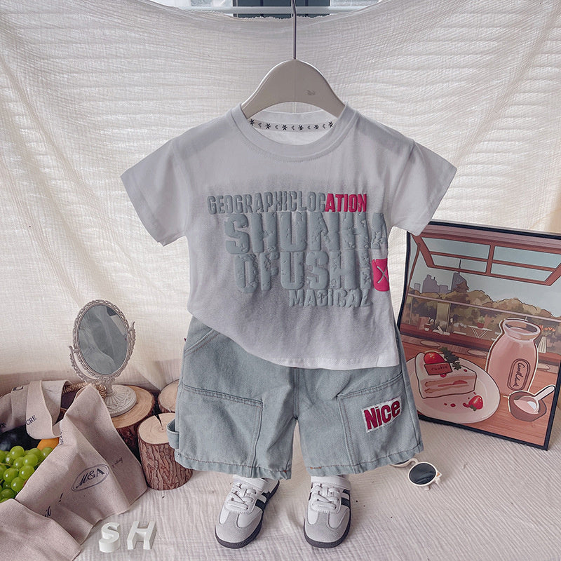 Boys' Stylish Outfit 2026 New Summer Toddler Foam Print Short Sleeve Shorts Set Casual Sportswear
