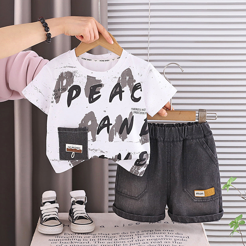 Baby clothes summer, thin short-sleeve set with English graffiti boys, suitable outdoor wear, for boys aged 0 to 1 year old
