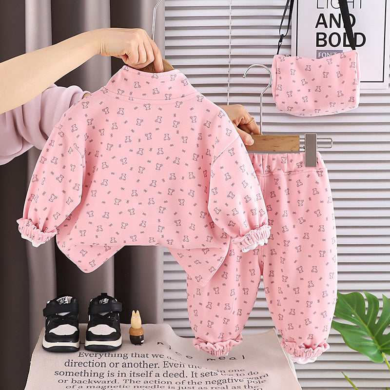 Girls' Autumn Outfit Set, Stylish Baby Girl Spring/Autumn Full-Print Bear Crossbody Bag Two-Piece Set for Infant Girls
