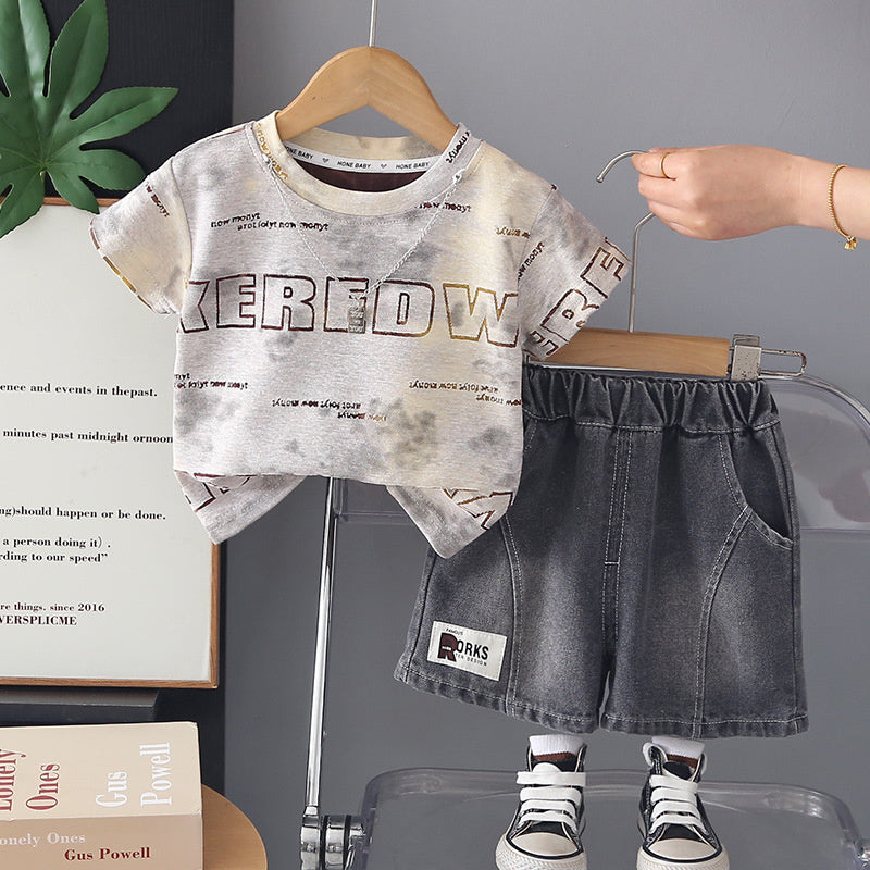 Boys' Outfit: Double-Row Letter Jacquard Short-Sleeve Set, 2026 New Summer Style, Toddler Baby Shorts Two-Piece Trendy Set