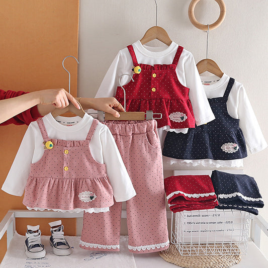New stylish spring and autumn outfit girls, trendy three-piece set with polka dot overalls for baby girls