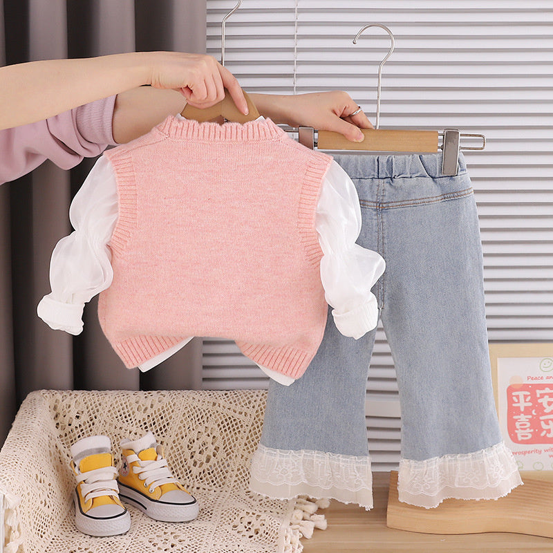 Girls' and Autumn Outfit 2026 New Style Baby Girl Fashionable Sweet Floral Children's Spring Sweater Three-Piece Set Trendy