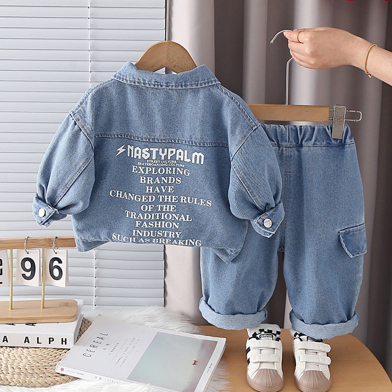 Baby's new spring collection: boys' denim letter pocket three-piece set, Korean-style casual children's stylish outfit, available for wholesale